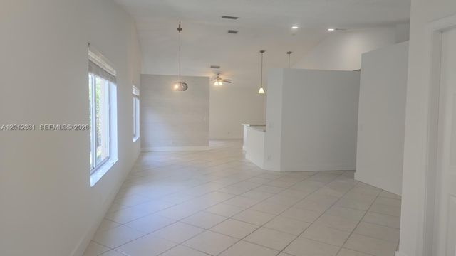 1527 Palermo Dr, Weston, FL 33327