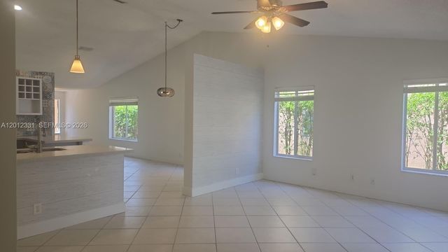 1527 Palermo Dr, Weston, FL 33327