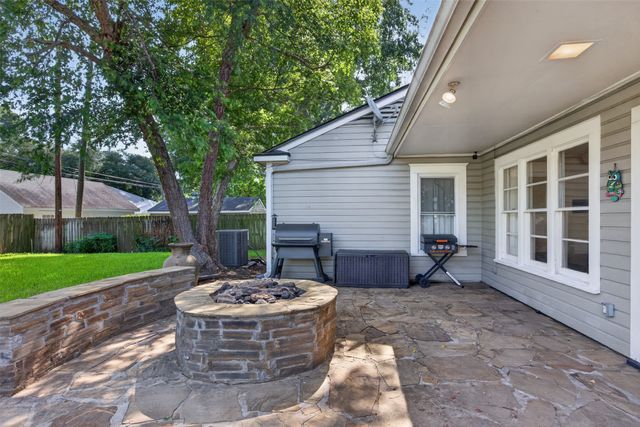 742 Erie Street, Shreveport, LA 71106