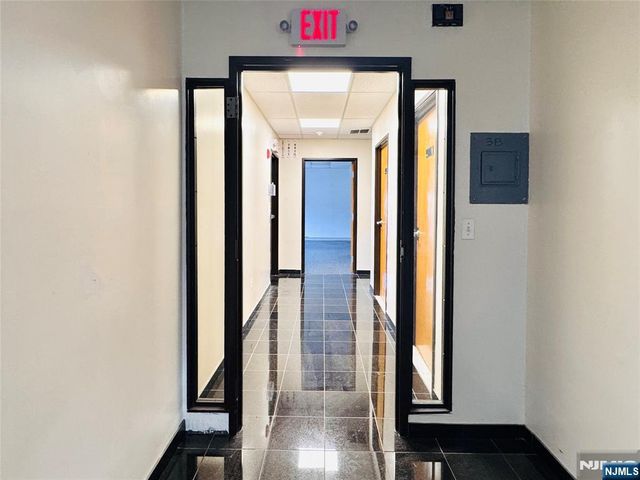 117 Central Avenue, Hackensack, NJ 07601