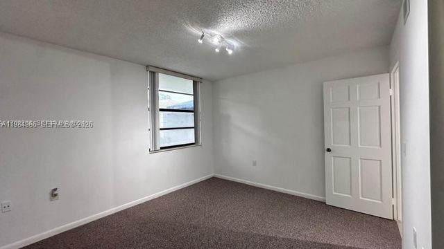 1703 Whitehall Dr 104, Davie, FL 33324