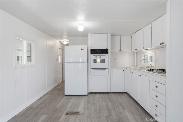 17455 Marygold Avenue 5, Bloomington, CA 92316