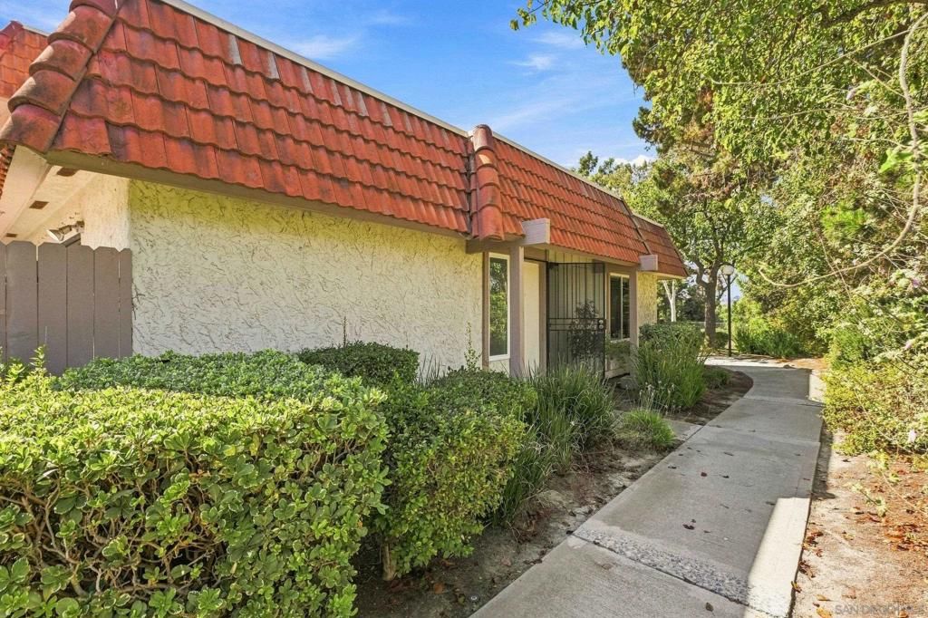 2812 Via Magia, Carlsbad, CA 92010 — photo 2