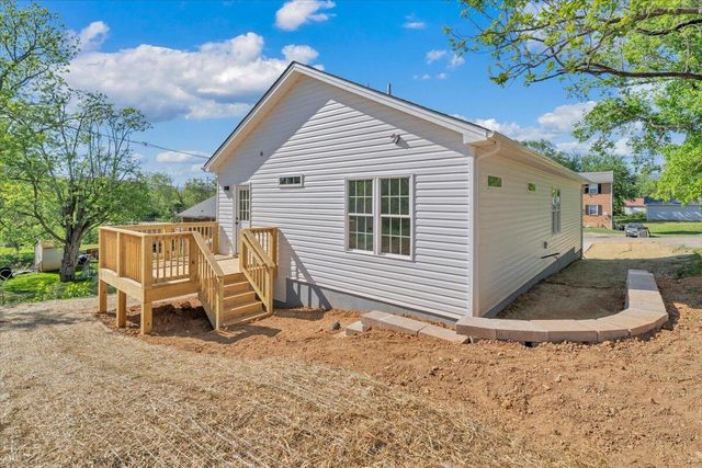515 Cedar AVE, Vinton, VA 24179