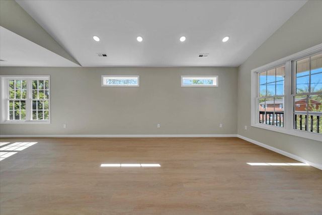 515 Cedar AVE, Vinton, VA 24179