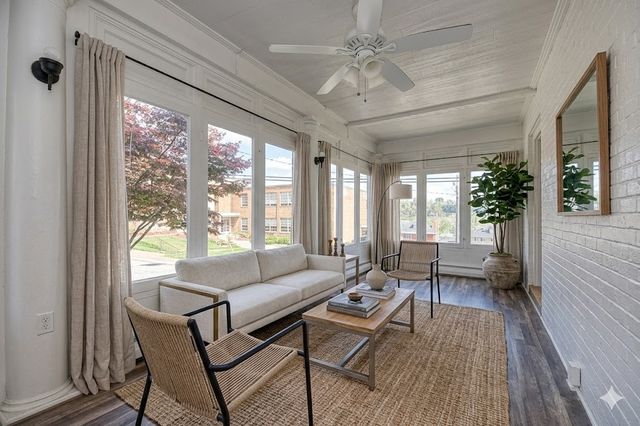 423 Walnut St, Blawnox, PA 15238