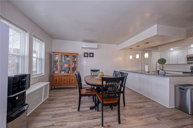 423 Walnut St, Blawnox, PA 15238