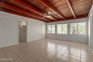 953 N Dodge Boulevard, Tucson, AZ 85716
