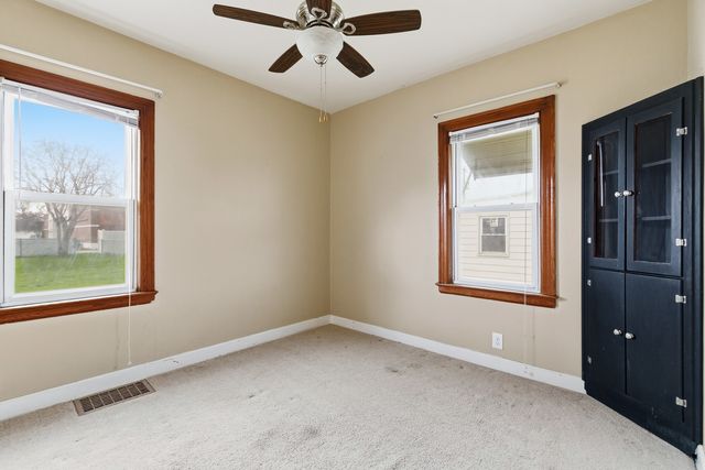 2202 46th Street, Moline, IL 61265