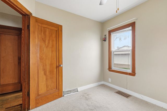 2202 46th Street, Moline, IL 61265