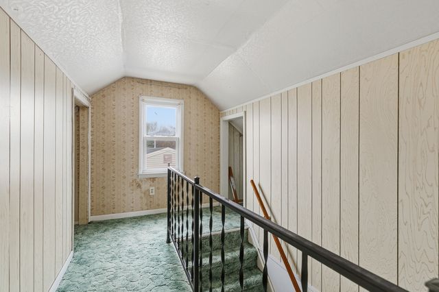 2202 46th Street, Moline, IL 61265
