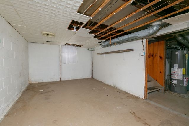 2202 46th Street, Moline, IL 61265