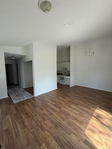 5803 SE Collins Avenue, Stuart, FL 34997