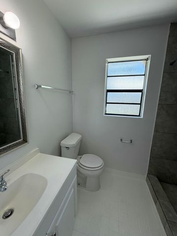 5803 SE Collins Avenue, Stuart, FL 34997