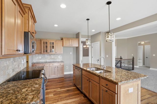 4305 SILVER VALLEY DR, Columbia, MO 65203