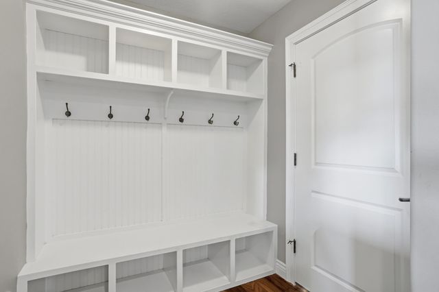 4305 SILVER VALLEY DR, Columbia, MO 65203