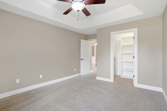 4305 SILVER VALLEY DR, Columbia, MO 65203