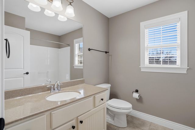 4305 SILVER VALLEY DR, Columbia, MO 65203