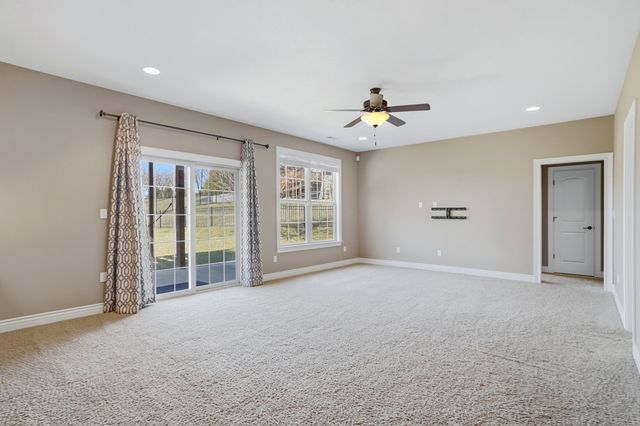 4305 SILVER VALLEY DR, Columbia, MO 65203