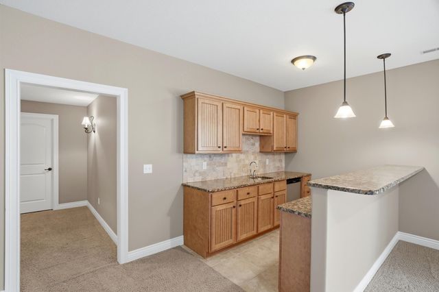 4305 SILVER VALLEY DR, Columbia, MO 65203