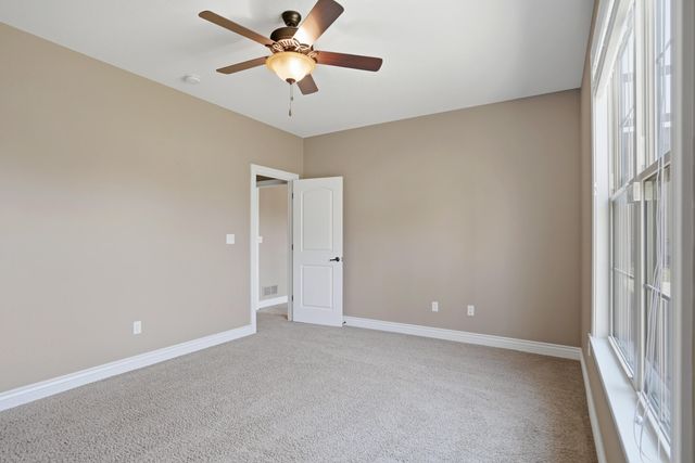 4305 SILVER VALLEY DR, Columbia, MO 65203