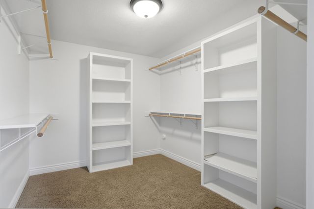 4305 SILVER VALLEY DR, Columbia, MO 65203