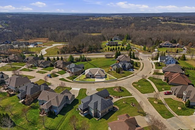 4305 SILVER VALLEY DR, Columbia, MO 65203