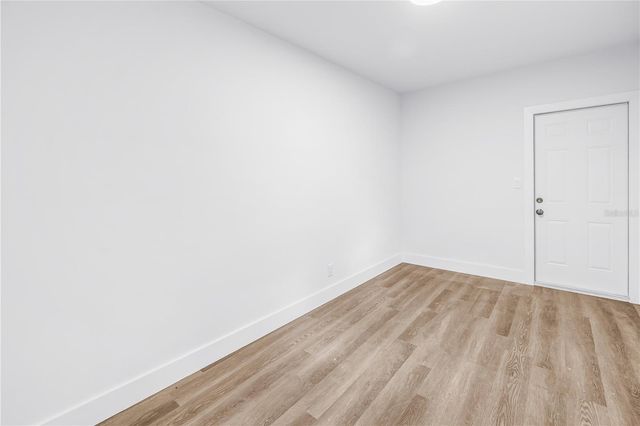 110 NE MONROE CIRCLE N 1, St Petersburg, FL 33702