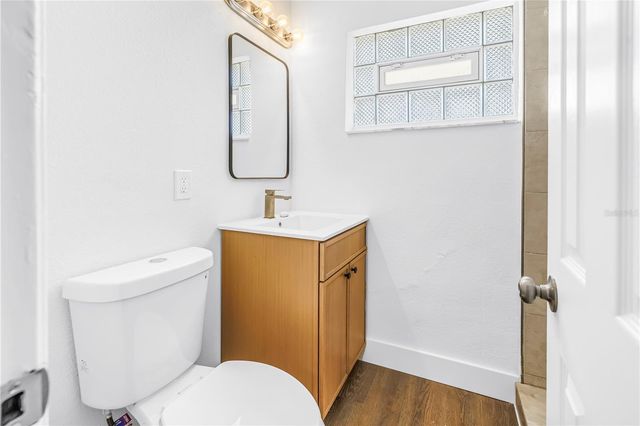 110 NE MONROE CIRCLE N 1, St Petersburg, FL 33702