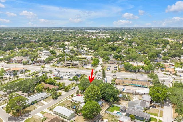 110 NE MONROE CIRCLE N 1, St Petersburg, FL 33702