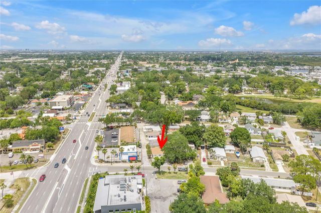 110 NE MONROE CIRCLE N 1, St Petersburg, FL 33702