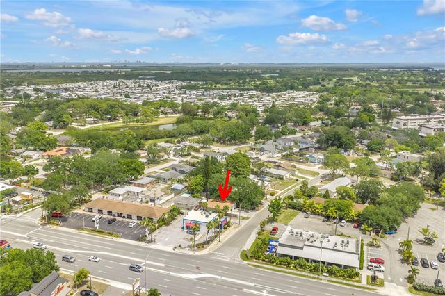 110 NE MONROE CIRCLE N 1, St Petersburg, FL 33702