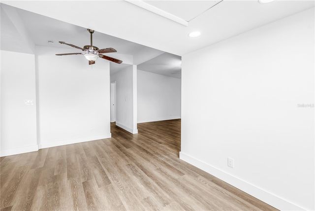 110 NE MONROE CIRCLE N 1, St Petersburg, FL 33702