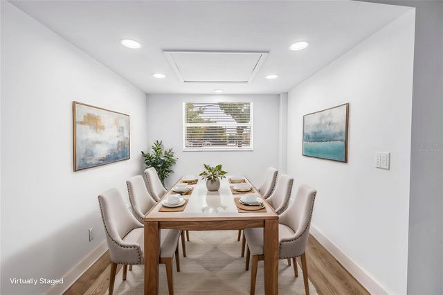 110 NE MONROE CIRCLE N 1, St Petersburg, FL 33702