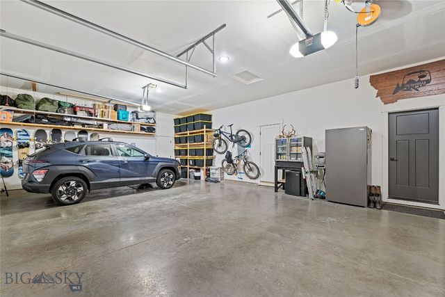 1711 Wyatt Earp Court, Belgrade, MT 59714