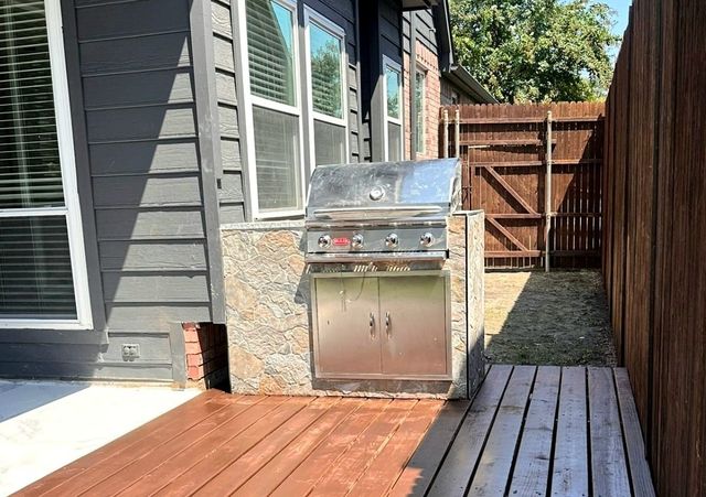 7620 Worthing Street, Dallas, TX 75252