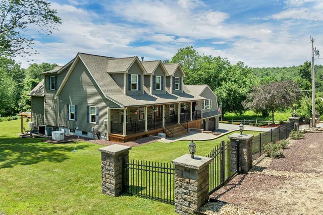98 Robinson Road, Hudson, NH 03051