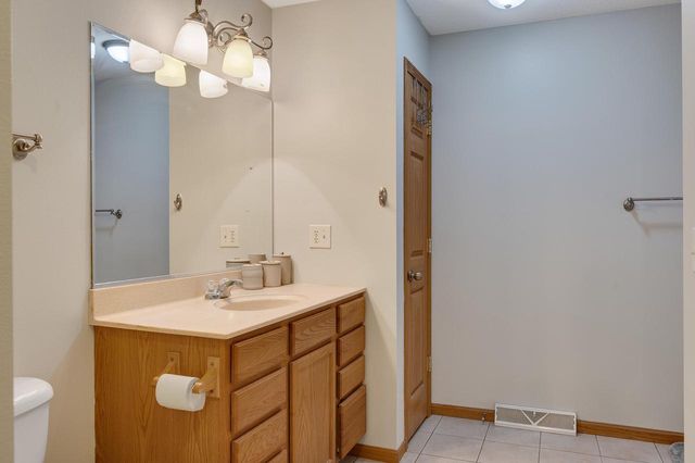 2026 Crooked AVENUE, Holmen, WI 54636