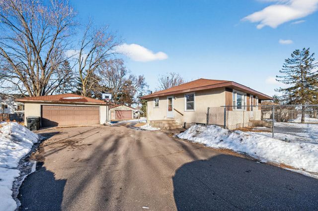 1005 North Street, Anoka, MN 55303