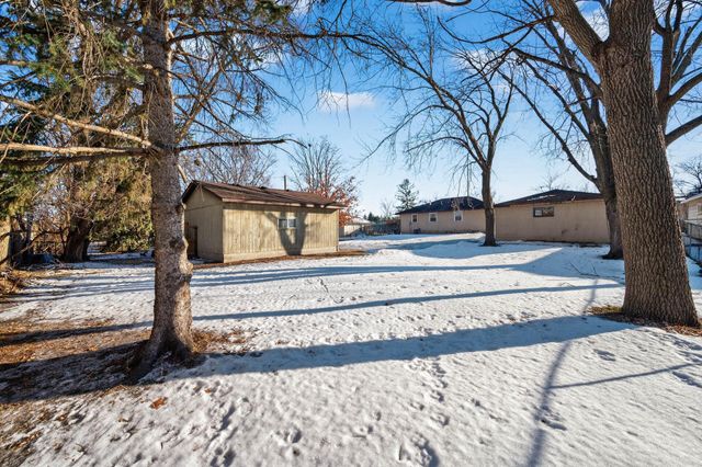 1005 North Street, Anoka, MN 55303