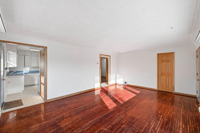 1005 North Street, Anoka, MN 55303