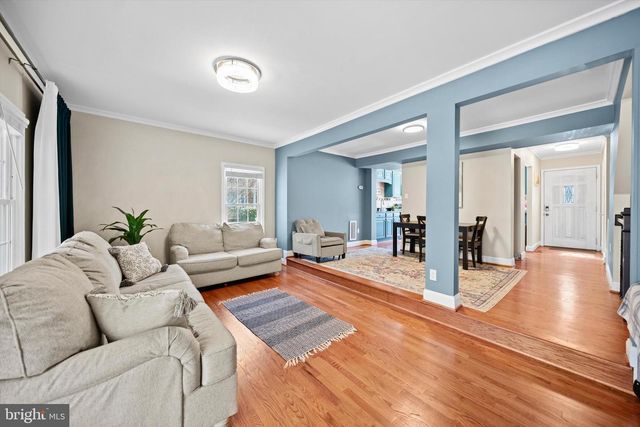 4469 HOLLY AVE, Fairfax, VA 22030