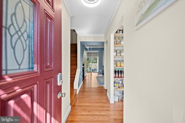 4469 HOLLY AVE, Fairfax, VA 22030