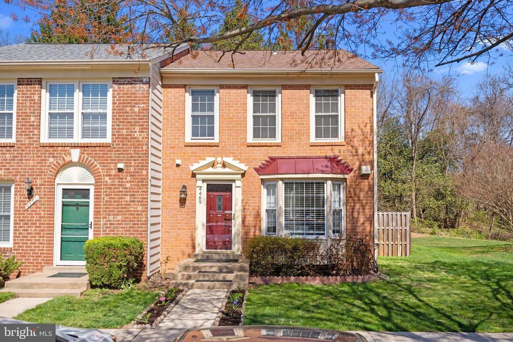 4469 HOLLY AVE, Fairfax, VA 22030