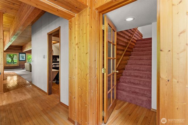770 E Country Club Drive E, Union, WA 98592