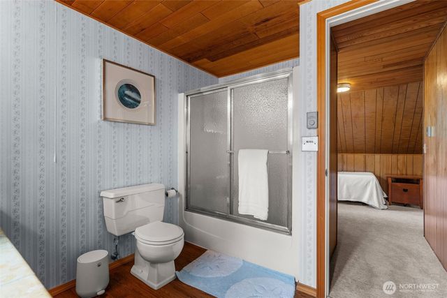 770 E Country Club Drive E, Union, WA 98592