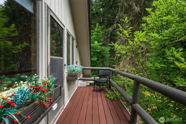 770 E Country Club Drive E, Union, WA 98592