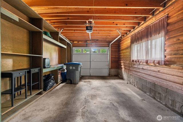 770 E Country Club Drive E, Union, WA 98592
