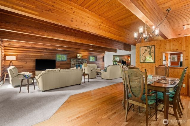 770 E Country Club Drive E, Union, WA 98592