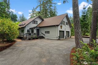 770 E Country Club Drive E, Union, WA 98592